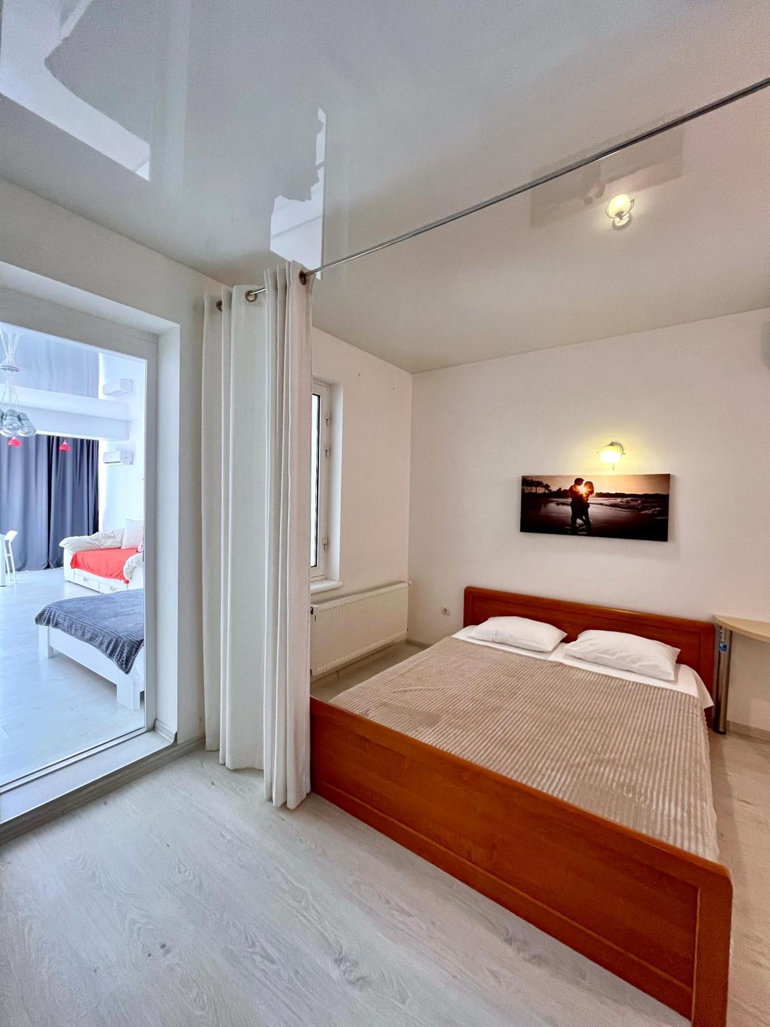 Done Kandybone Apartments Burlach'ya Balka ภายนอก รูปภาพ